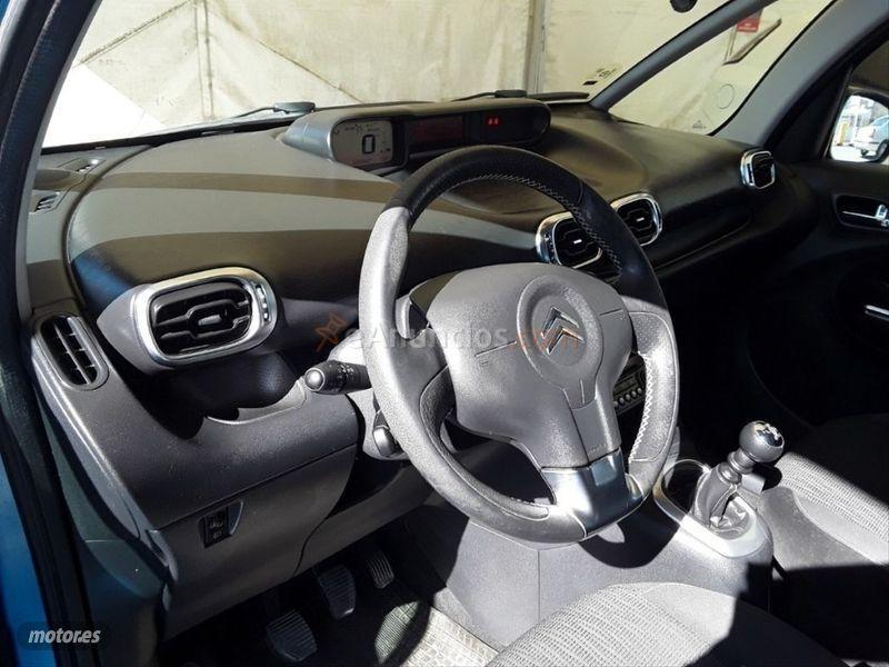 Citroen C3 Picasso HDI 115cv FAP Collection de 2013 con 120.000 Km por 4.900 EUR. en Badajoz