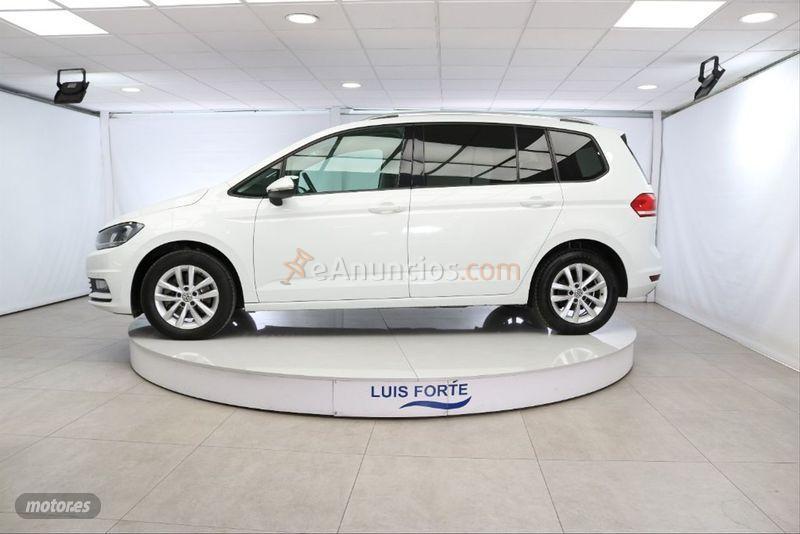 Volkswagen Touran Business 1.6 TDI 85kW 115CV de 2017 con 164.000 Km por 16.800 EUR. en Murcia