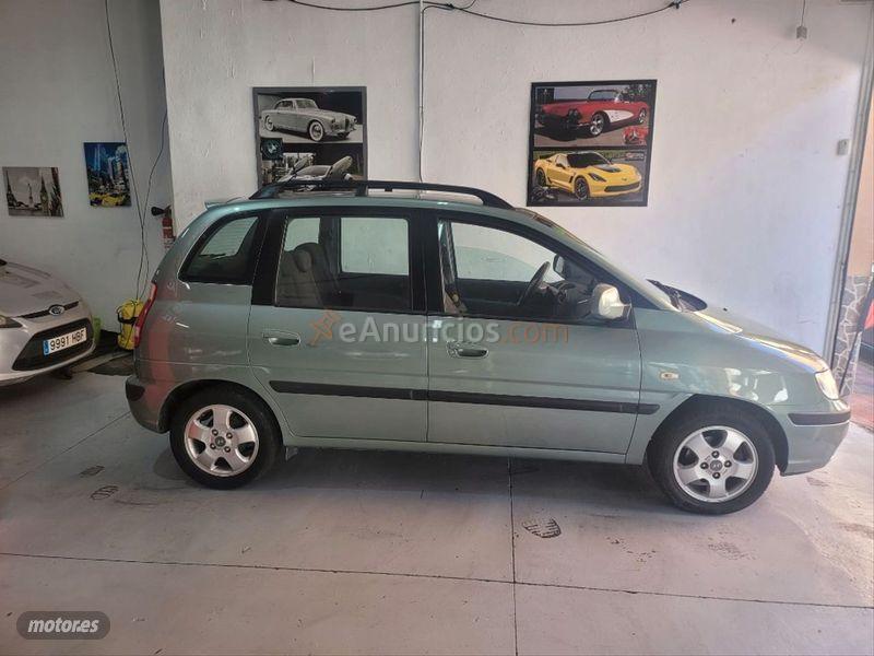Hyundai Matrix 1.6 GLS AA de 2007 con 110.000 Km por 3.780 EUR. en Tenerife