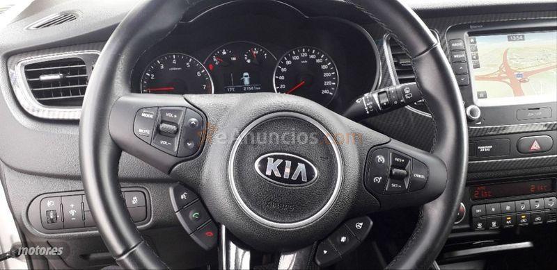 Kia Carens 1.6 GDi 99kW 135CV Drive de 2018 con 20.900 Km por 15.290 EUR. en Madrid