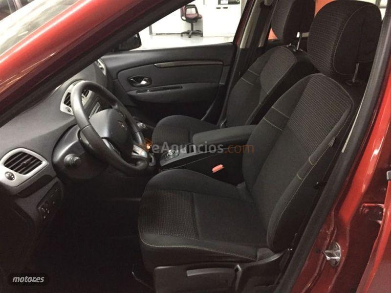 Renault Grand Scenic Dynamique dCi 130 7 plazas E5 de 2010 con 178.000 Km por 6.990 EUR. en Barcelona