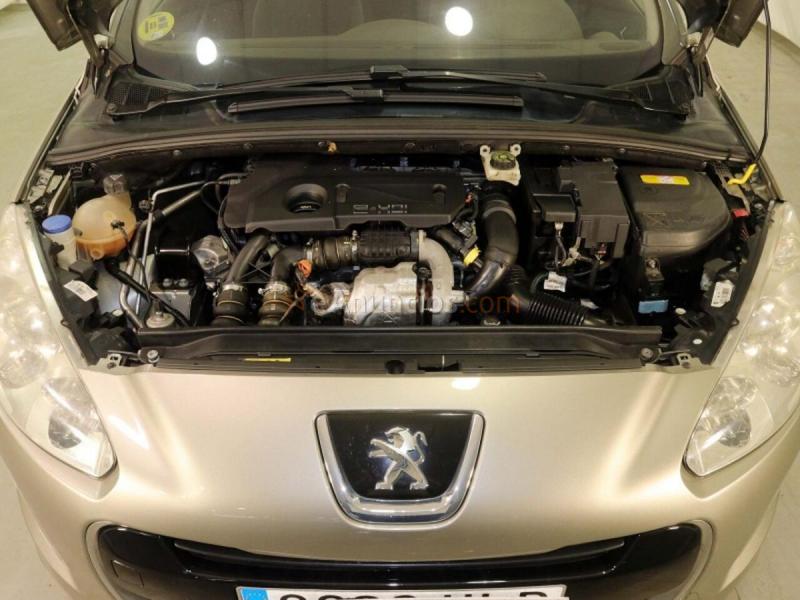 Peugeot 308 SW 1.6 e-HDI Active 112CV 