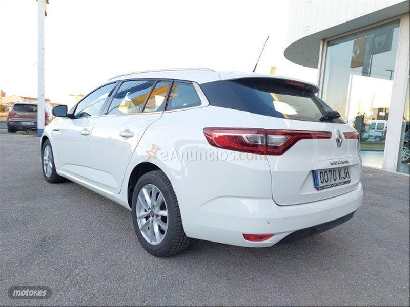 Renault Megane Sp. Tourer Zen En. dCi 81kW 110CV de 2018 con 135.525 Km por 13.900 EUR. en Salamanca