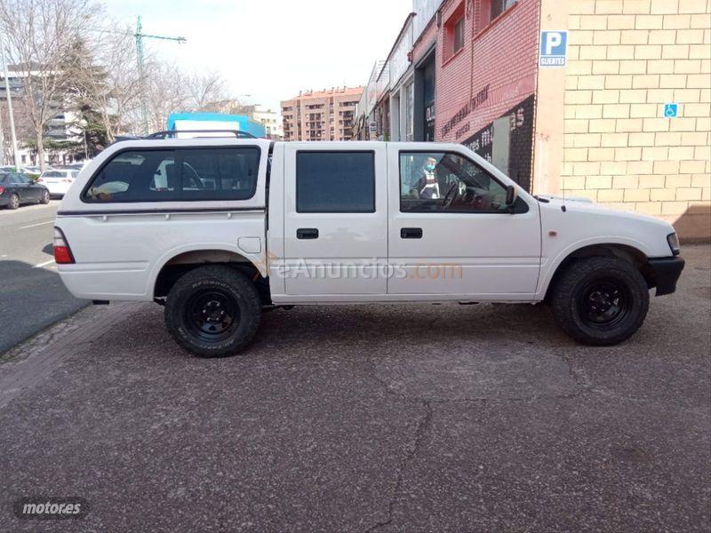 Isuzu Pick up 4X4 Doble cabina de 2004 con 279.700 Km por 7.800 EUR. en La Rioja