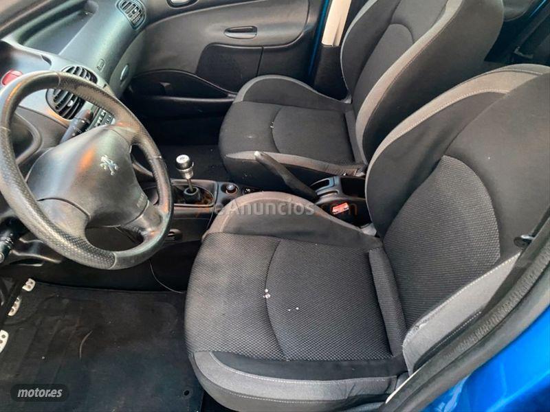 Peugeot 206 SW 1.6 HDI XS de 2006 con 147.000 Km por 2.300 EUR. en Murcia