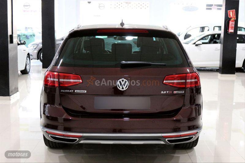 Volkswagen Passat Alltrack 2.0 TDI 140kW190CV BMT 4M DSG de 2017 con 153.339 Km por 20.800 EUR. en Sevilla