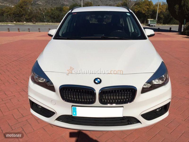 BMW Serie 2 Gran Tourer 216d de 2017 con 33.000 Km por 22.500 EUR. en Malaga