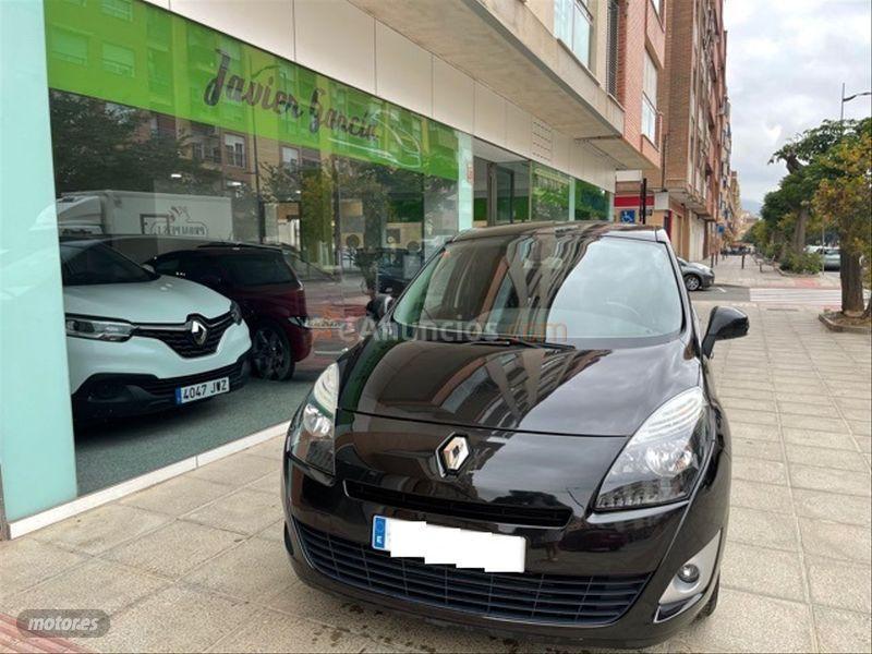 Renault Scenic Dynamique 1.5dCi 105cv eco2 de 2009 con 231.000 Km por 4.900 EUR. en Madrid