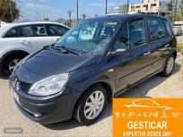 Renault Scenic Dynamique 1.6 16V EU4 de 2008 con 199.000 Km por 3.500 EUR. en Barcelona