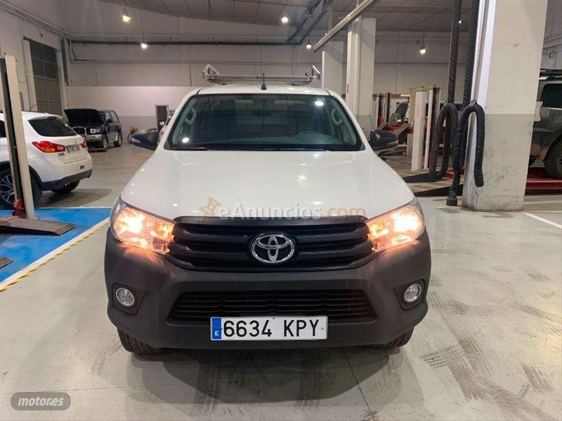 Toyota Hilux 2.4 D4D Cabina Doble GX de 2018 con 157.000 Km por 21.500 EUR. en Valencia