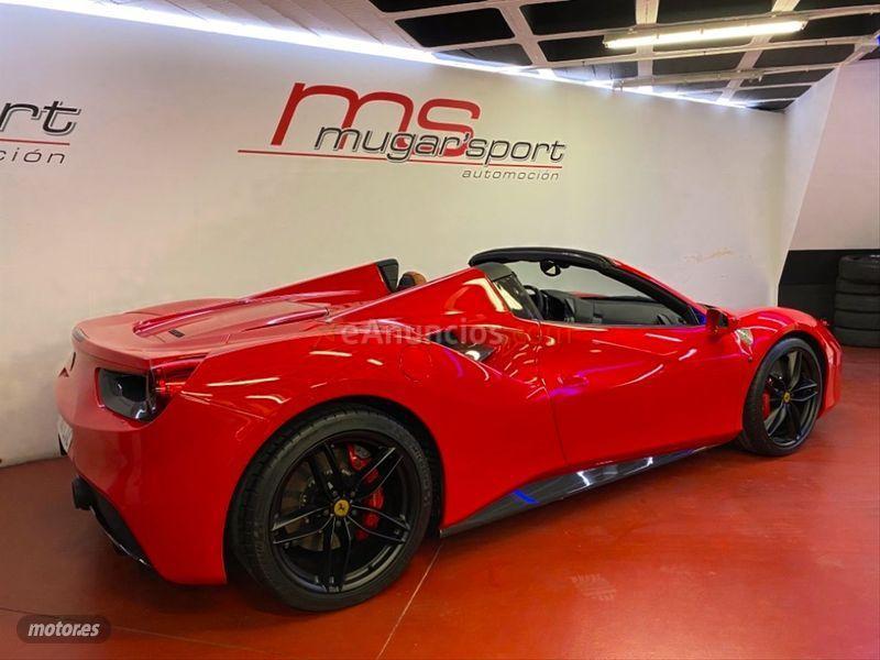 Ferrari 488 Spider DCT de 2017 con 35.000 Km por 219.900 EUR. en Madrid