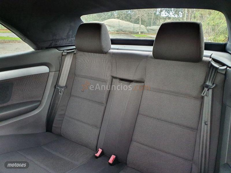 Audi A4 1.8 T Cabrio de 2006 con 211.000 Km por 5.990 EUR. en La Coruna