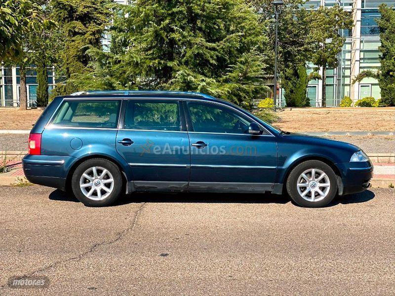 Volkswagen Passat Variant 1.9 TDi Highline 130CV de 2004 con 365.000 Km por 1.500 EUR. en Madrid