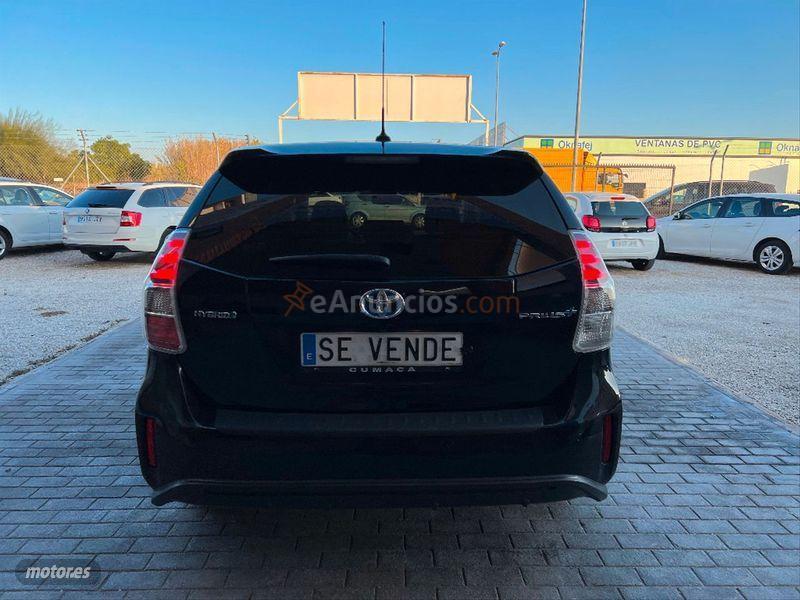Toyota Prius Eco de 2019 con 300.000 Km por 18.000 EUR. en Malaga