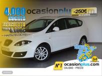 Seat Altea XL 1.6 TDI 105cv Style DSG de 2010 con 117.589 Km por 8.200 EUR. en Navarra