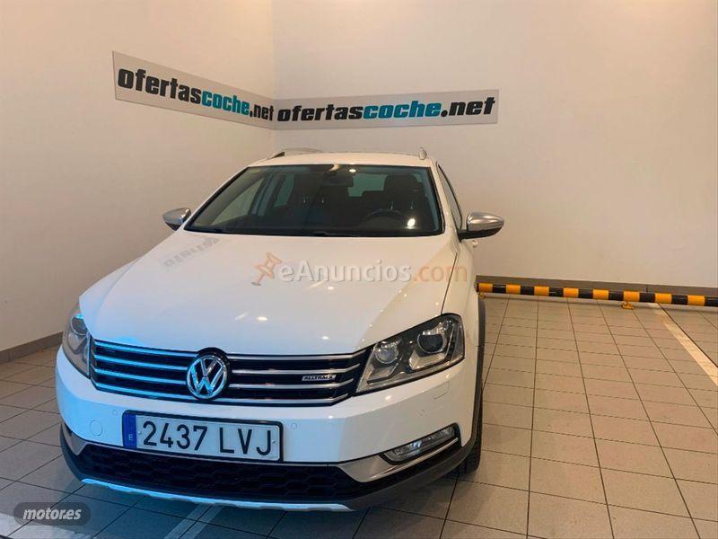 Volkswagen Passat Alltrack 2.0 TDI 177cv DSG 4motion BMT de 2014 con 143.000 Km por 24.900 EUR. en Navarra