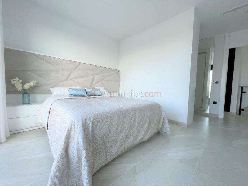 Casa-Chalet en Venta en Benijofar Alicante