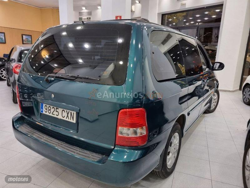 Kia Carnival 2.9 CRDi EX de 2004 con 134.000 Km por 4.800 EUR. en Valencia