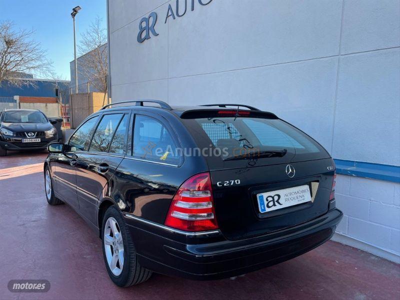 Mercedes Clase C C 270 CDI AVANTGARDE de 2004 con 320.000 Km por 4.850 EUR. en Barcelona