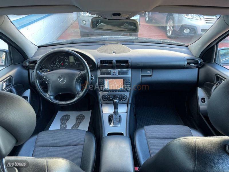 Mercedes Clase C C 270 CDI AVANTGARDE de 2004 con 320.000 Km por 4.850 EUR. en Barcelona
