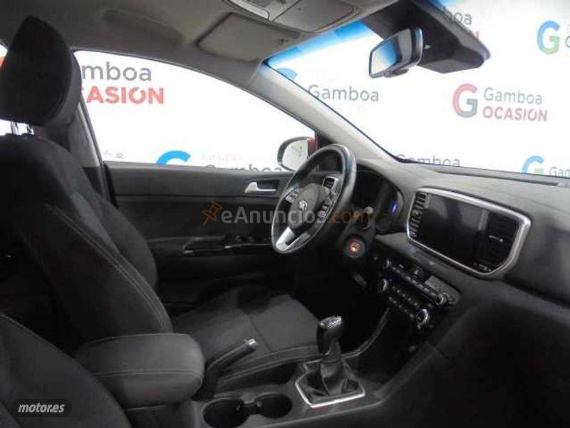 Kia Sportage 1.6 MHEV Drive 100kW (136CV) 4x2 de 2021 con 22.729 Km por 25.490 EUR. en Madrid