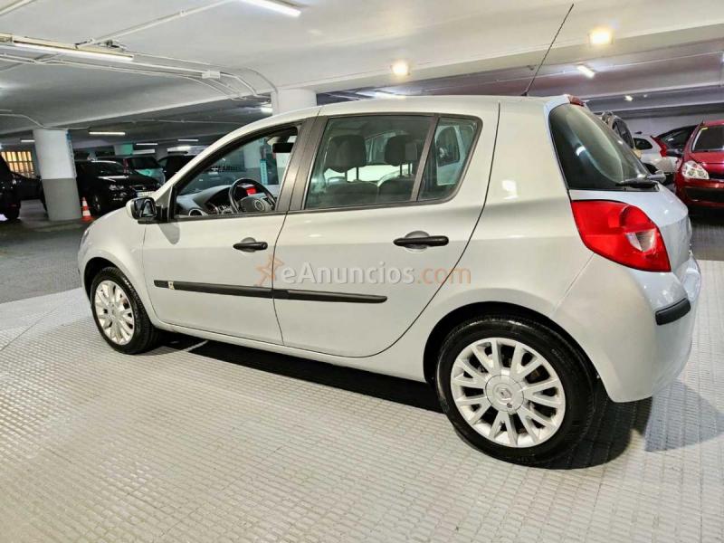 Renault Clio 1.6 16V 110cv. A toda prueba. Perfecto. 