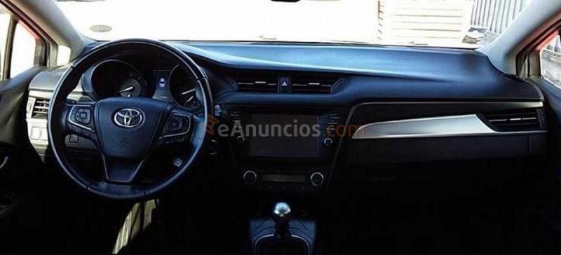 Toyota Avensis TOYOTA Avensis 1.6 112 dynamic 