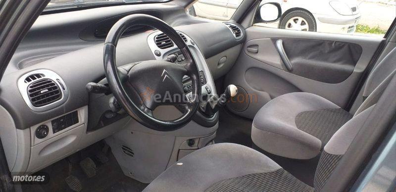 Citroen Xsara Picasso 1.6 LX Plus de 2009 con 144.000 Km por 4.490 EUR. en Alicante