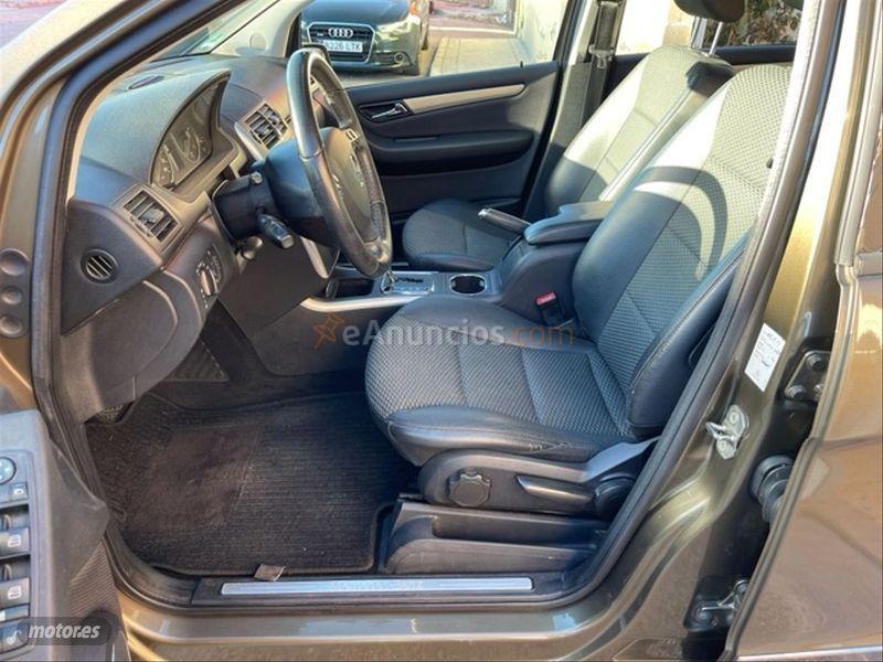 Mercedes Clase A A 180 CDI AVANTGARDE de 2009 con 183.000 Km por 6.990 EUR. en Madrid