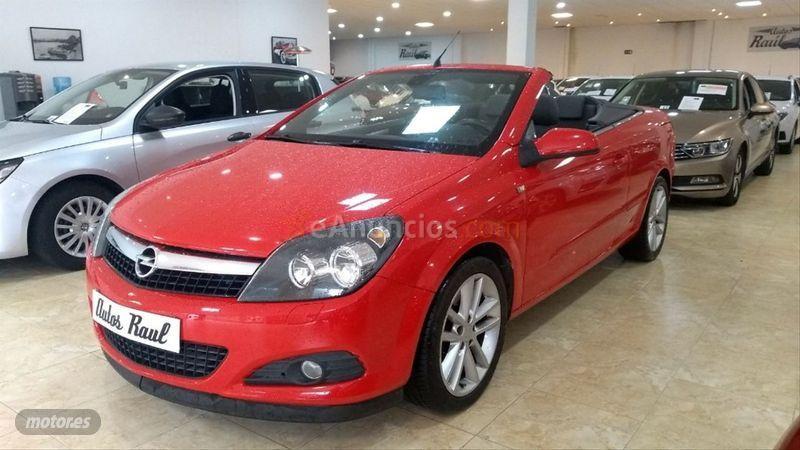 Opel Astra Twin Top 1.9 CDTi Cosmo de 2006 con 124.000 Km por 5.900 EUR. en Cantabria