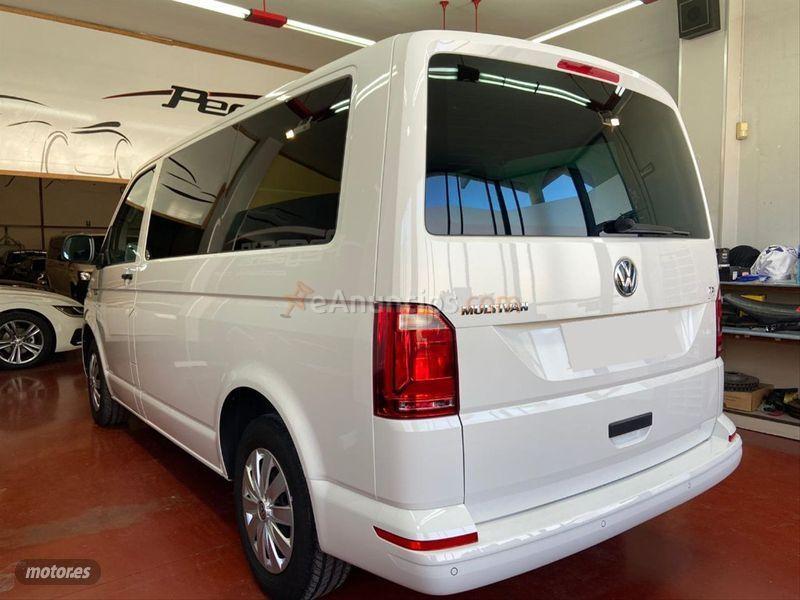 Volkswagen Multivan Trendline Corto 2.0 TDI 110kW150CV BMT de 2017 con 110.000 Km por 29.670 EUR. en Leon