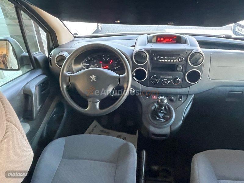 Peugeot Partner TEPEE Access 1.6 BlueHDi 75 de 2016 con 39.999 Km por 13.500 EUR. en Malaga