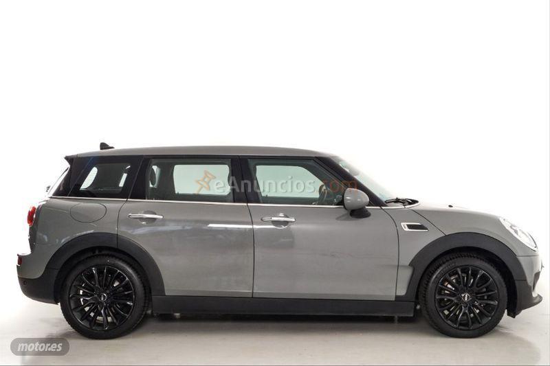 Mini Clubman COOPER D automatico de 2015 con 114.700 Km por 18.900 EUR. en Barcelona