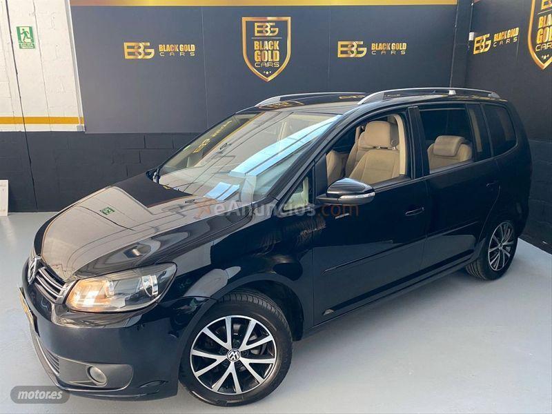 Volkswagen Touran 1.6 TDI 105cv DSG Advance de 2013 con 152.000 Km por 12.990 EUR. en Madrid