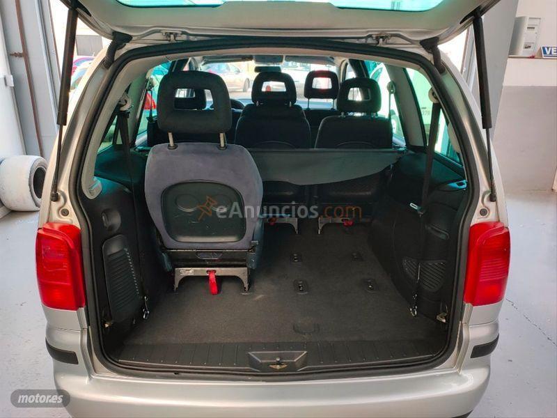 Seat Alhambra 1.9 TDi 130CV Stylance de 2005 con 188.760 Km por 4.500 EUR. en Castellon