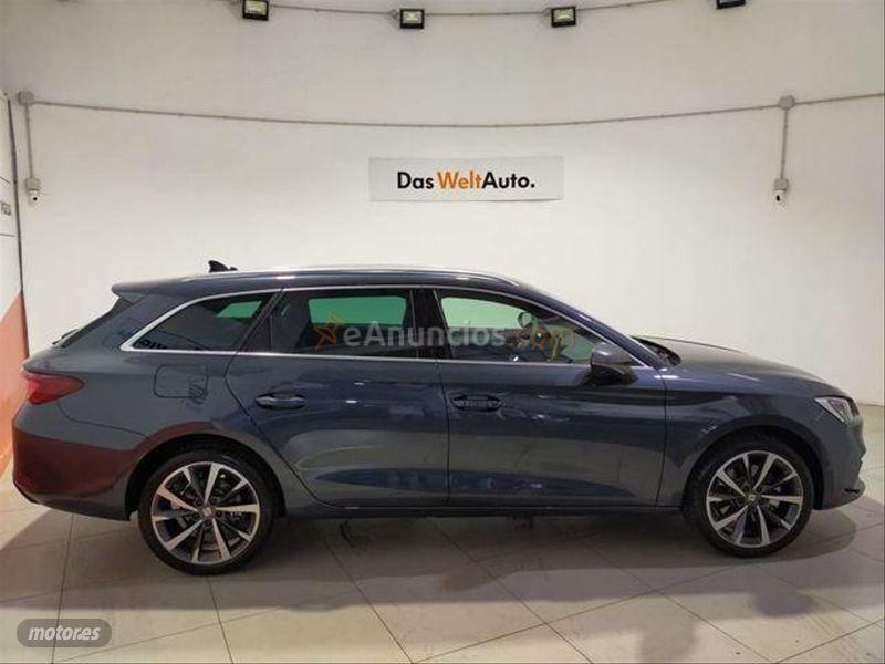 Seat Leon SP 1.4 eHybrid DSG SS FR de 2020 con 9.900 Km por 31.900 EUR. en Granada