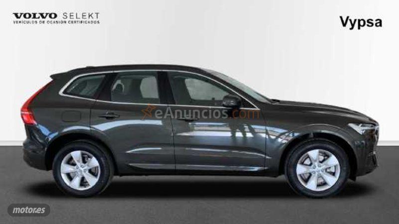 Volvo XC 60 2.0 B4 D MOMENTUM PRO AUTO 197 5P de 2021 con 2.020 Km por 44.900 EUR. en Ciudad Real