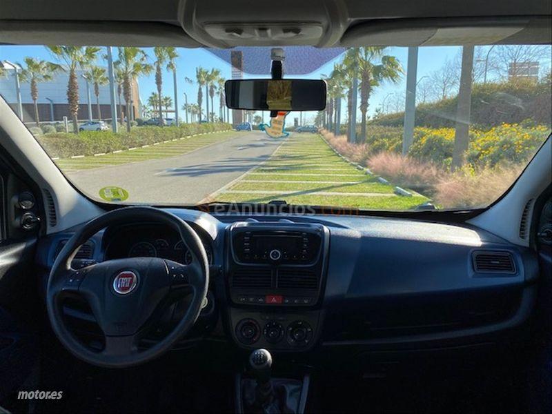 Fiat Doblo Combi Dynamic 1.3 Multijet de 2010 con 127.000 Km por 6.490 EUR. en Barcelona
