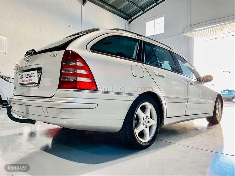 Mercedes Clase C C 220 CDI CLASSIC de 2001 con 280.000 Km por 4.300 EUR. en Sevilla