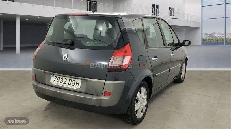 Renault Scenic LUXE DYNAMIQUE 1.9DCI de 2004 con 127.089 Km por 2.050 EUR. en Toledo