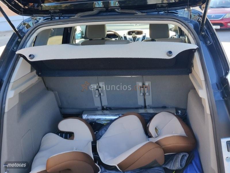 Ford C-Max titanium 5 puertas 115cv de 2010 con 119.000 Km por 12.000 EUR. en Sevilla