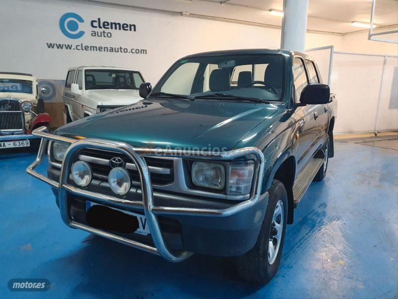 Toyota Hilux 2.4TD DC 4WD de 1999 con 143.000 Km por 10.999 EUR. en Malaga